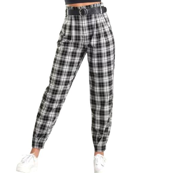 Garage Pants - Garage Women Chelsea Pleated Plaid Dress Pants Pockets Black and White Size L